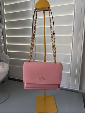 NWOT COACH OUTLET Klare crossbody bag in pink petal